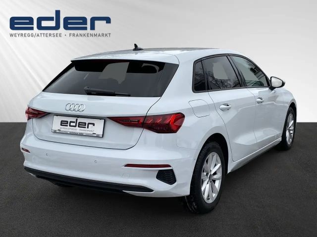 Audi A3 30 TFSI Sedan