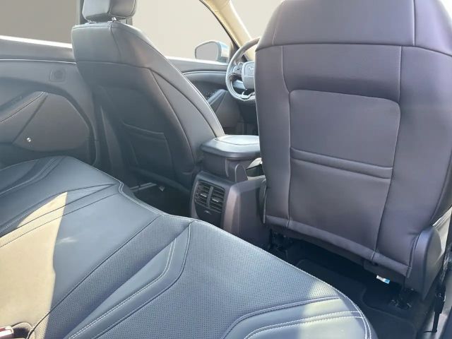 Ford Mustang Mach-E 75 kWh RWD