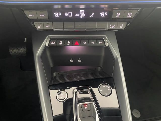 Audi A3 30 TFSI Sedan