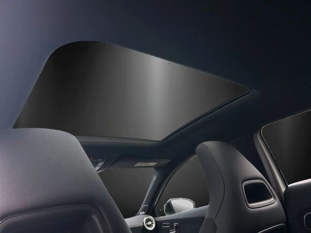 Mercedes-Benz A 200 AMG Line Hatchback