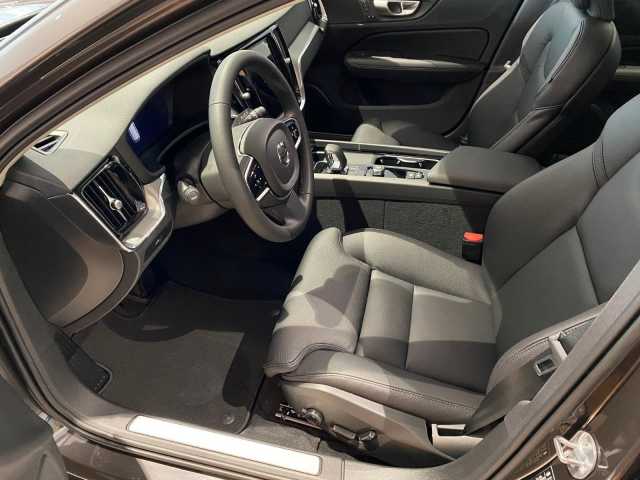 Volvo V60 Dark Plus