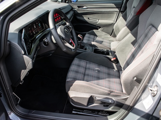 Volkswagen Golf 2.0 TSI