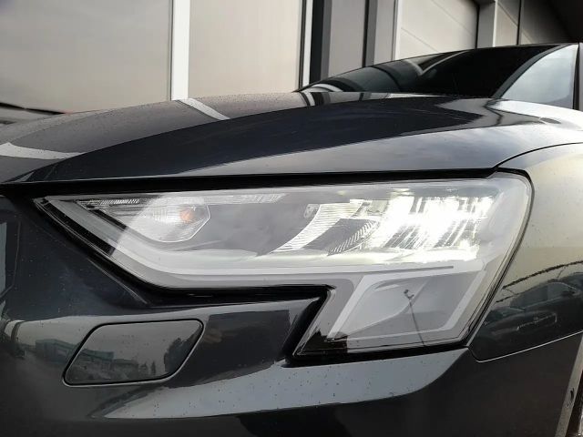 Audi A3 30 TDI S-Tronic Sedan