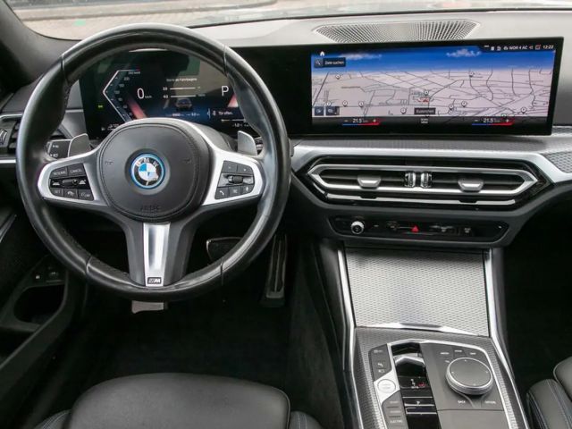 BMW 330 330e M-Sport Touring xDrive