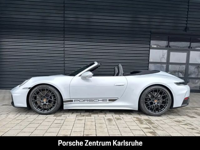Porsche 992 4 Cabrio Carrera GTS
