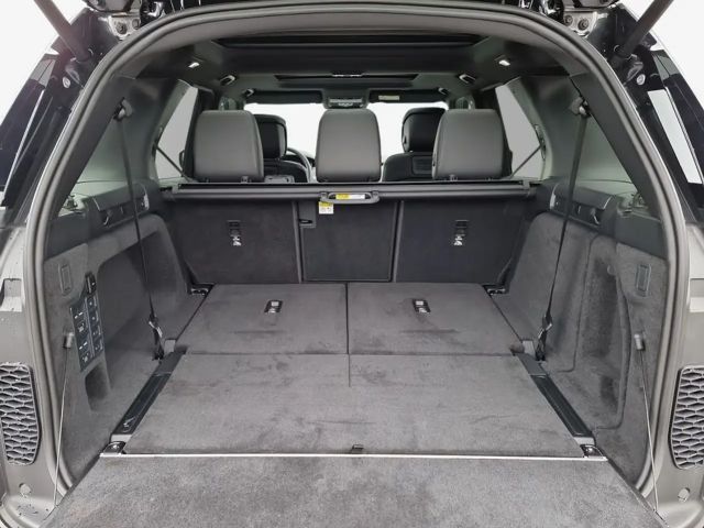 Land Rover Discovery D250 Dynamic HSE