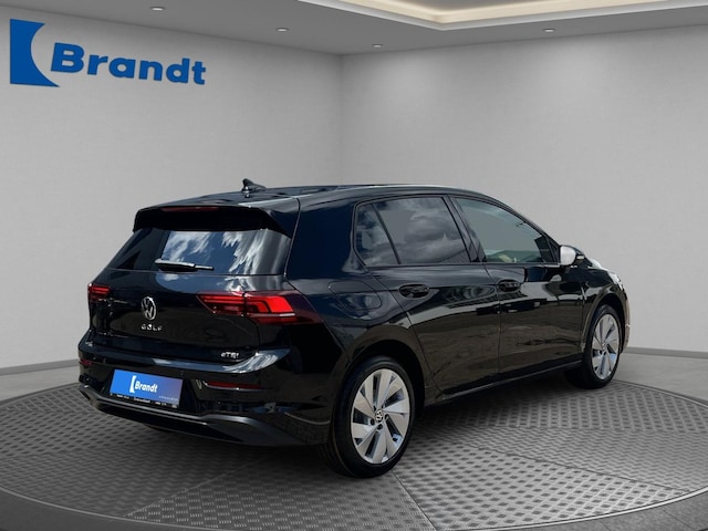 Volkswagen Golf 1.5 eTSI DSG Golf VIII Life