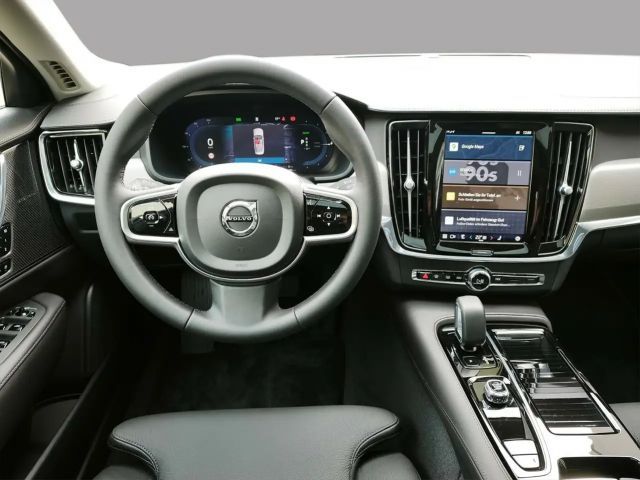 Volvo S90 Dark Plus T8