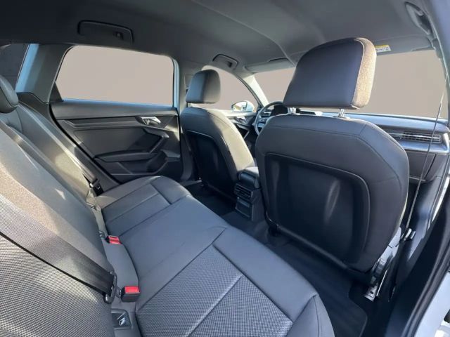 Audi A3 40 TFSI Hybride Sedan