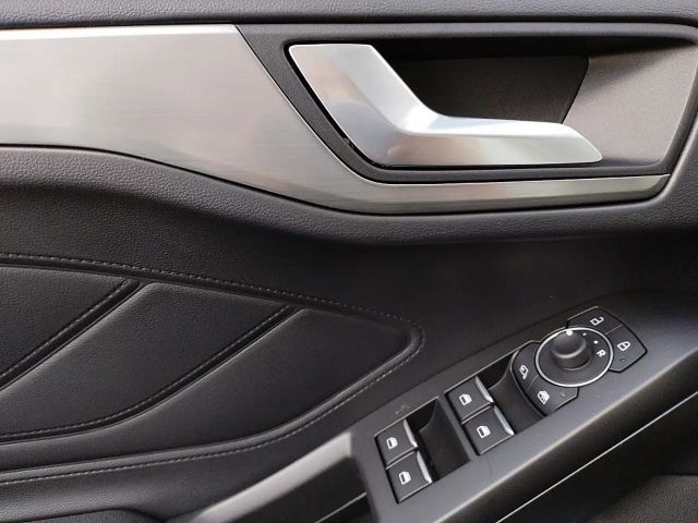 Ford Focus EcoBoost Titanium Wagon