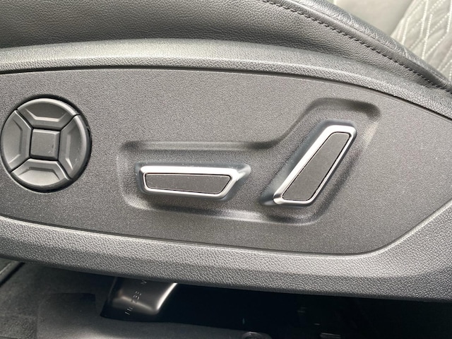 Audi S6 Avant Quattro