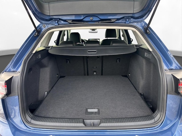 Volkswagen Golf 2.0 TDI DSG Golf VIII Variant