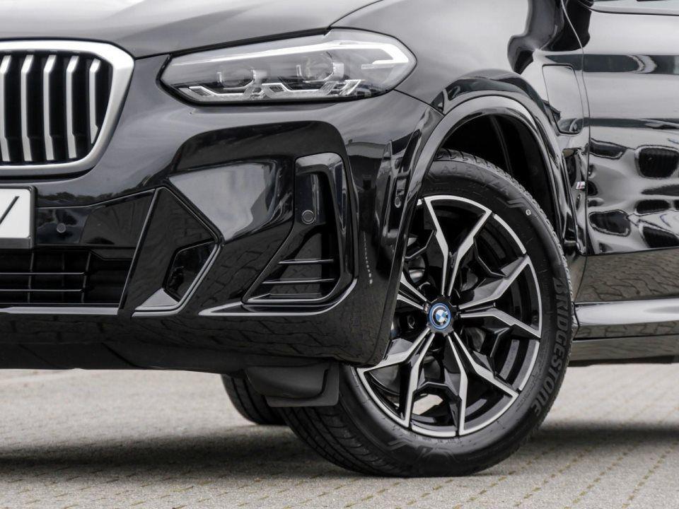 BMW X3 xDrive30e