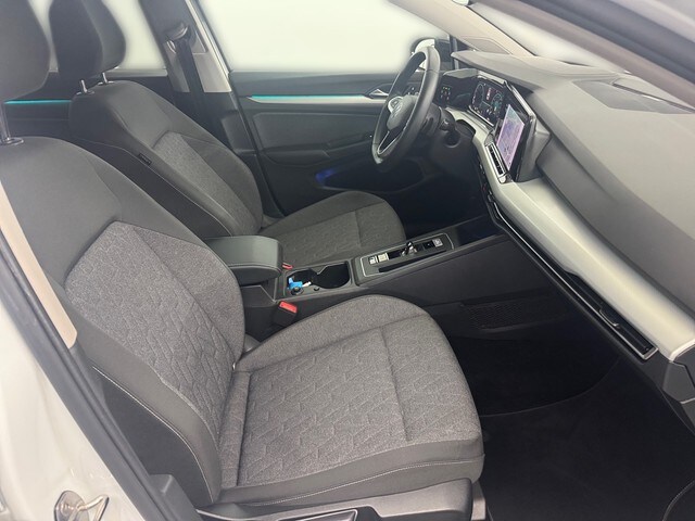 Volkswagen Golf 1.5 eTSI Golf VIII Move