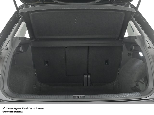 Volkswagen Tiguan Tiguan Active TSI LED Navi R-Kamera Sitzhzg