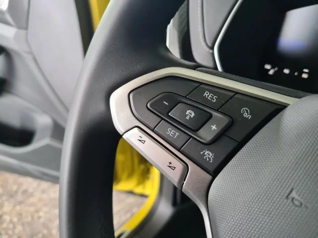 Volkswagen T-Cross 1.0 TSI R-Line