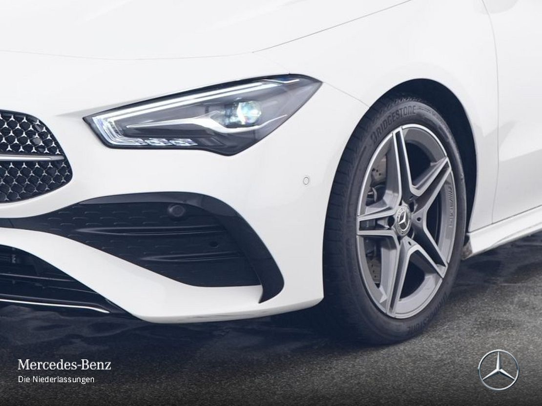 Mercedes-Benz CLA 200 AMG Line Shooting Brake