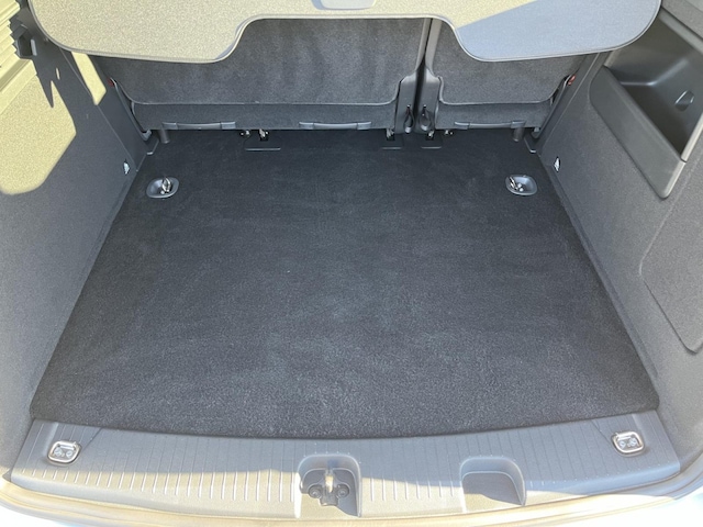 Volkswagen Caddy Combi DSG