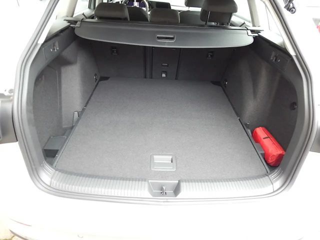 Volkswagen Golf Golf VIII Life Variant