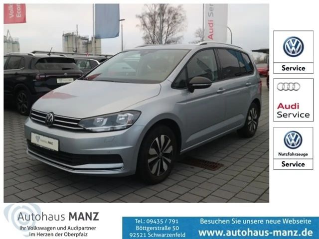 Volkswagen Touran 1.5 TSI BMT Comfortline