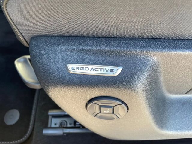 Volkswagen Tayron 2.0 TDI 4Motion R-Line