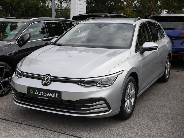 Volkswagen Golf 1.5 eTSI DSG Life Variant