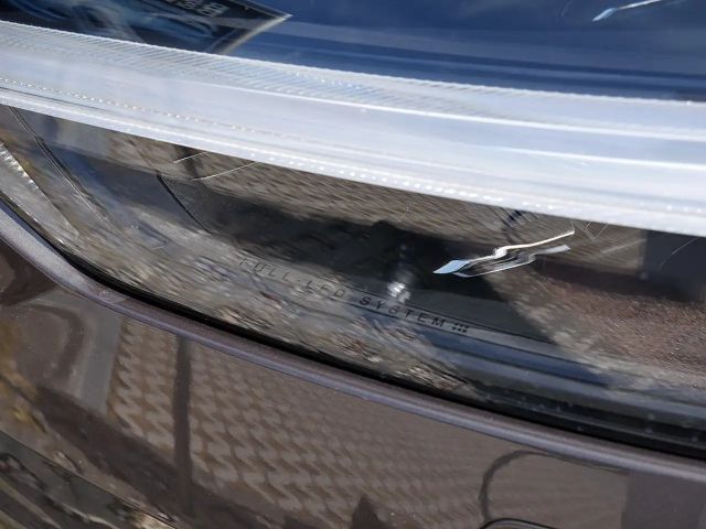 Volvo XC60 AWD Dark Plus T6