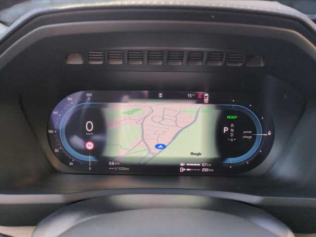 Volvo XC90 Bluetooth Head Up Display Navi Klima Standhzg Einparkhilfe el. Fenster