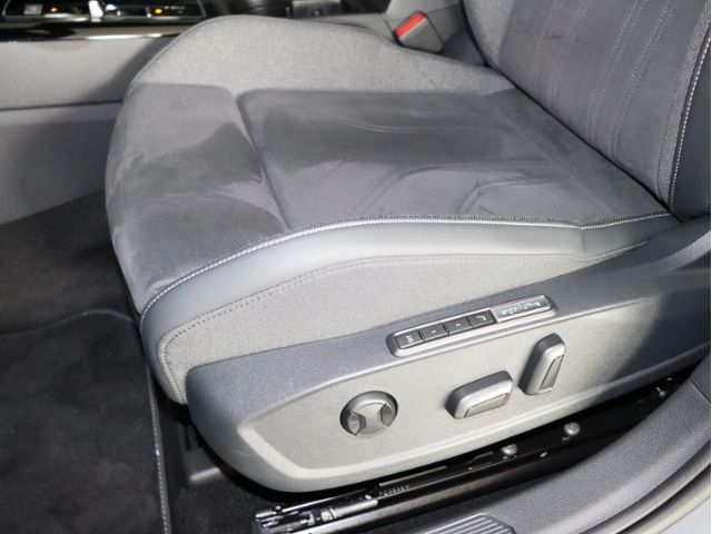 Volkswagen Golf 1.5 eTSI DSG Golf VIII