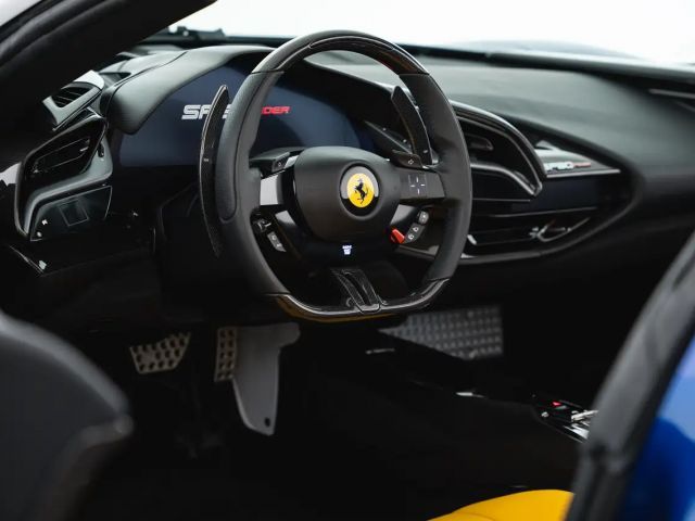 Ferrari SF90 Spider