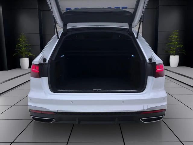 Audi A4 30 TDI Avant S-Line