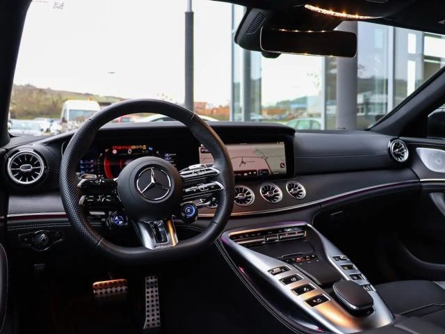 Mercedes-Benz AMG GT 4MATIC+ AMG Line