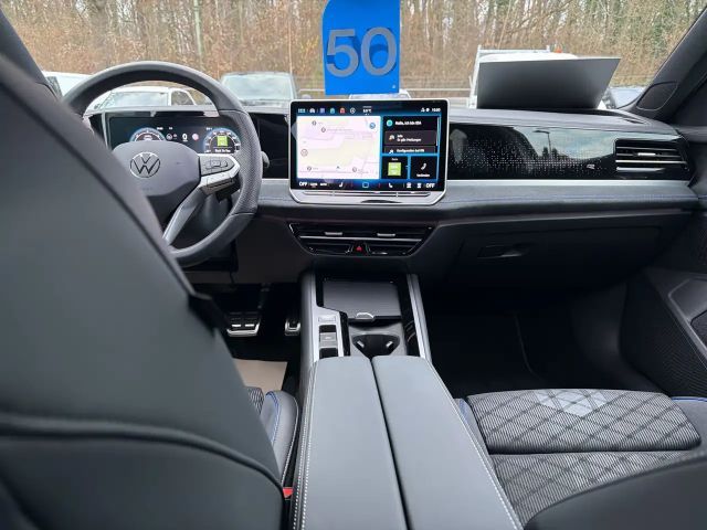 Volkswagen Passat DSG R-Line Variant