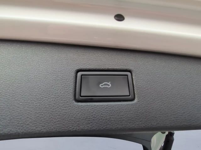 Volkswagen Tiguan 1.5 TSI DSG R-Line