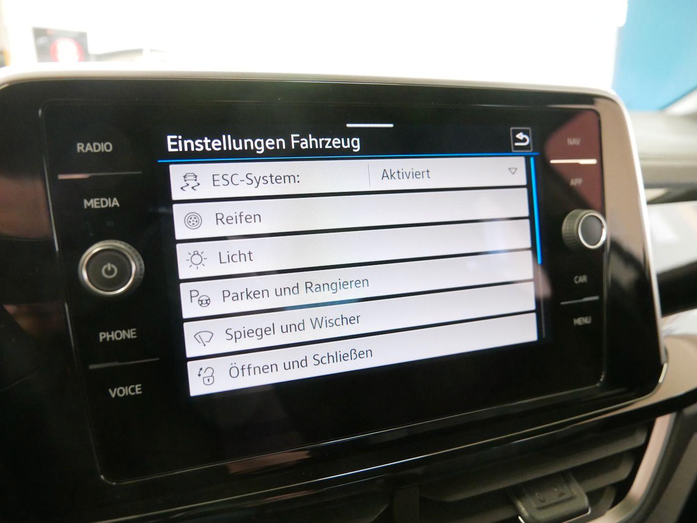 Volkswagen T-Roc 1.5 TSI DSG R-Line