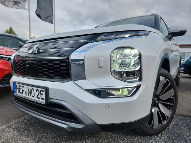 Mitsubishi Outlander 4WD