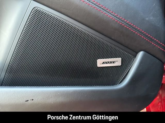 Porsche 992 4 Cabrio Carrera GTS