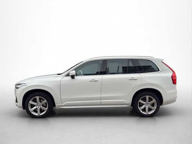 Volvo XC90 Momentum