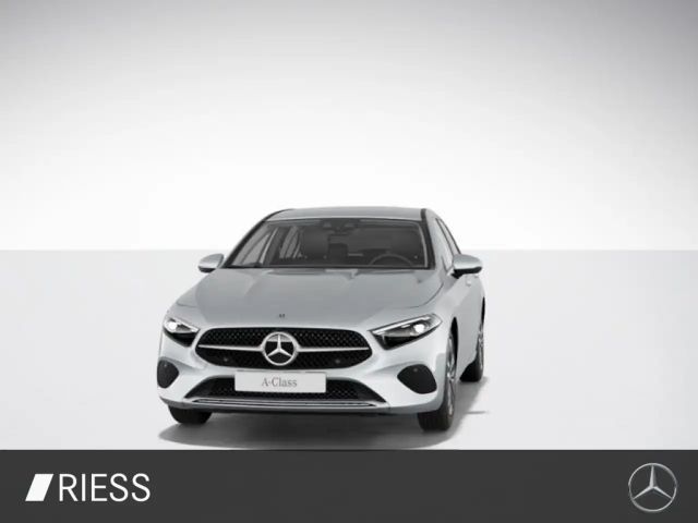 Mercedes-Benz A 250 A 250 e