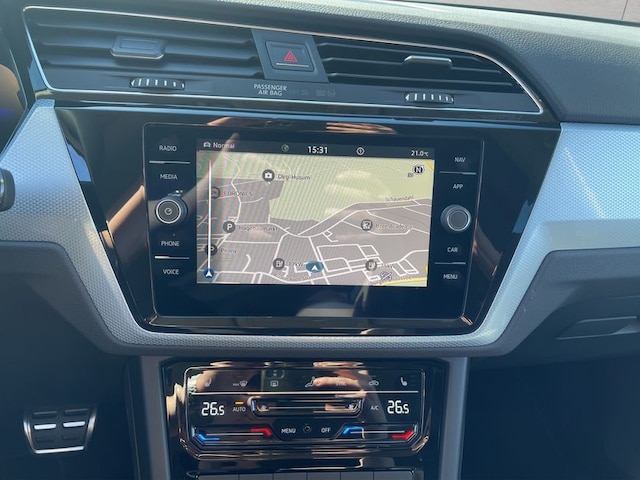 Volkswagen Touran DSG IQ.Drive R-Line