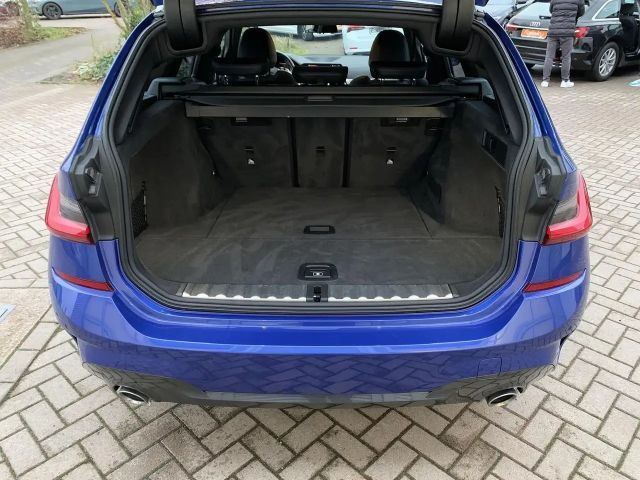 BMW 330 330i M-Sport