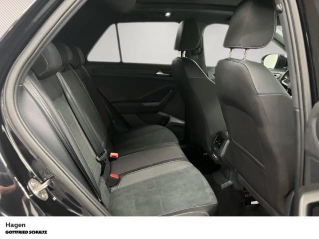 Volkswagen T-Roc 1.5 TSI DSG R-Line