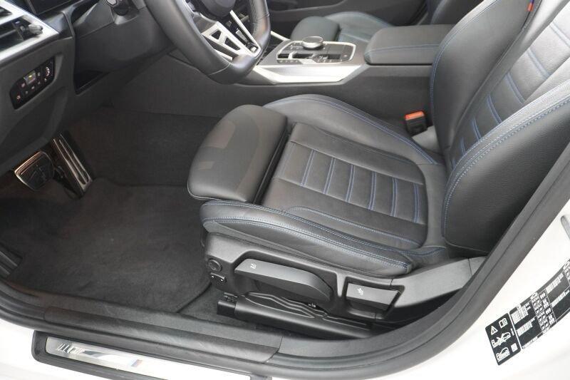 BMW 330 330i Sedan xDrive