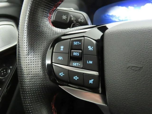 Ford Explorer Plug in Hybrid ST Line