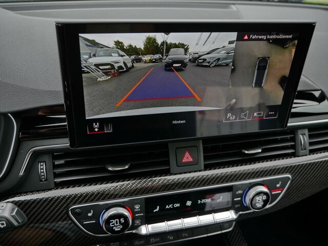 Audi RS4 Avant Quattro