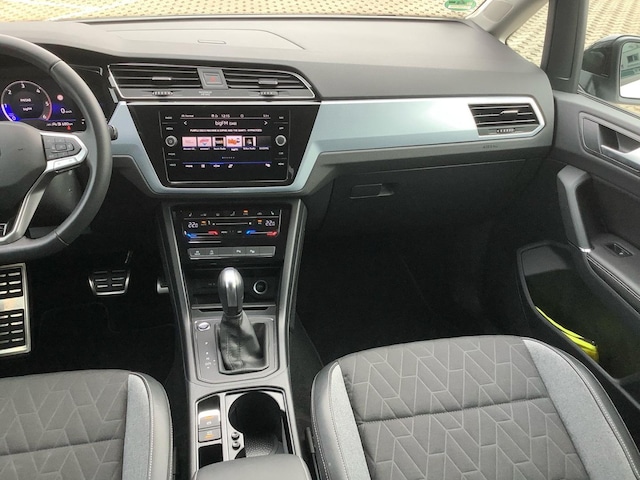 Volkswagen Touran 2.0 TDI DSG R-Line