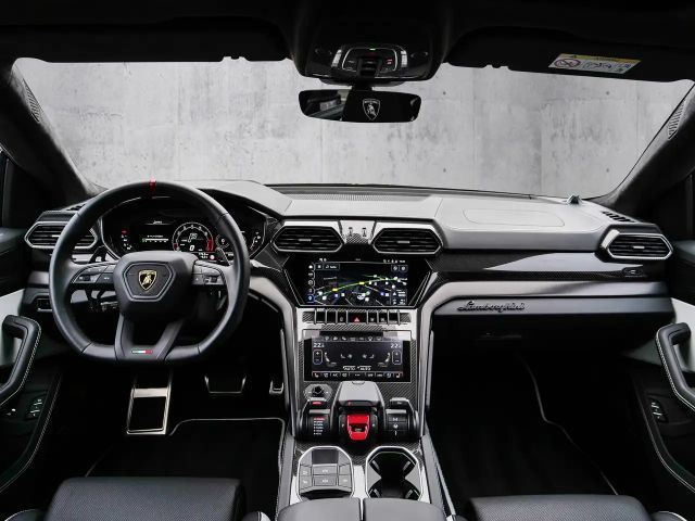 Lamborghini Urus S