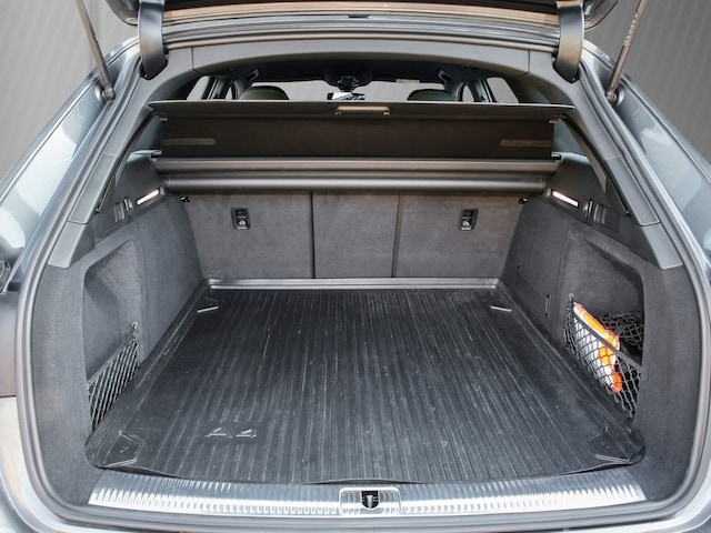 Audi S4 Avant Quattro