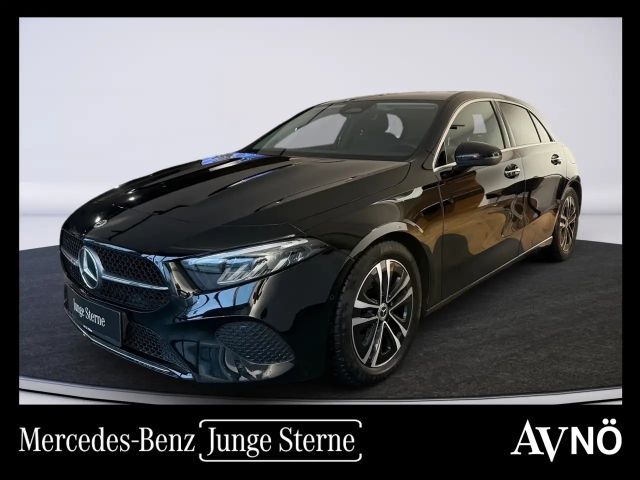 Mercedes-Benz A 180 A 180 d