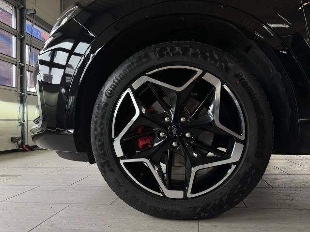 Ford Kuga Hybrid ST Line X